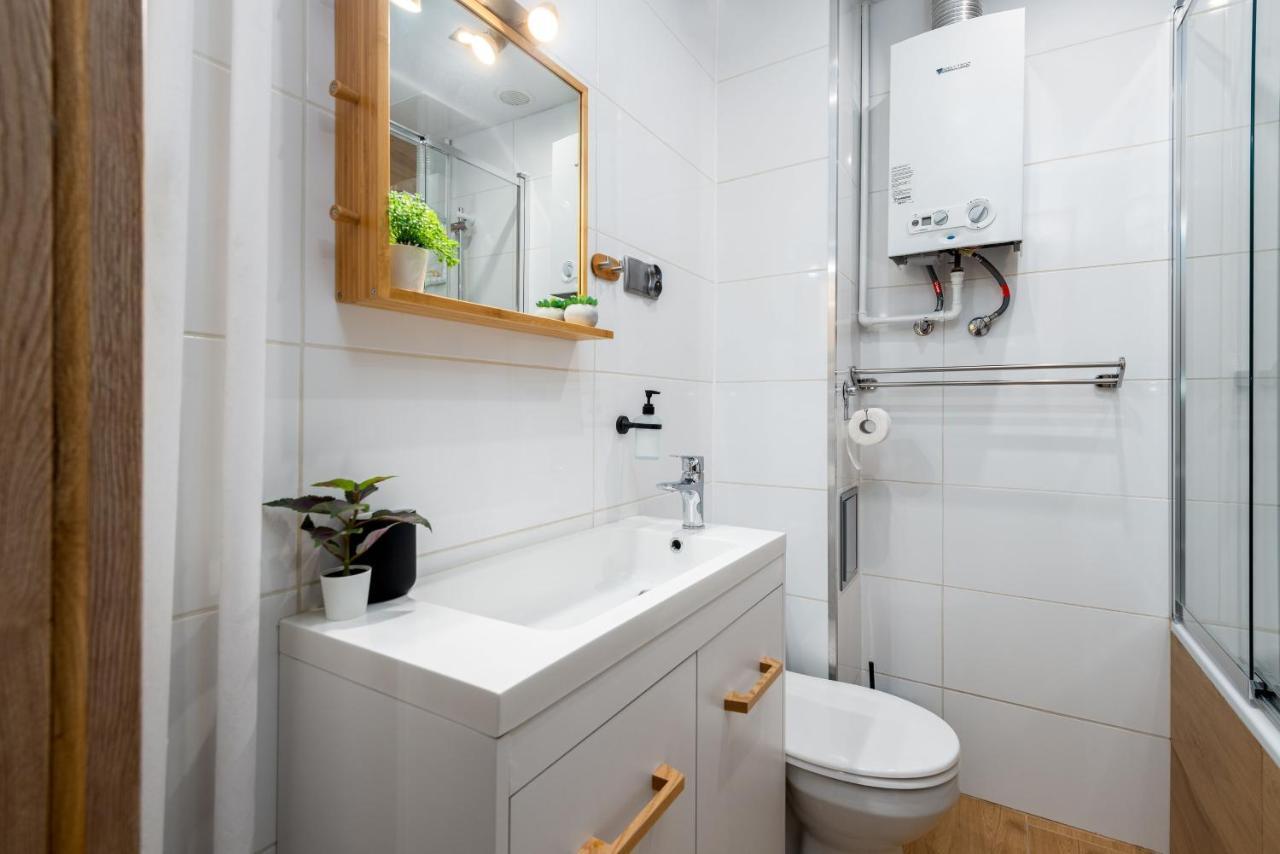 Kairos Apartments - City - Darmowy Parking, Scisle Centrum Катовице Экстерьер фото
