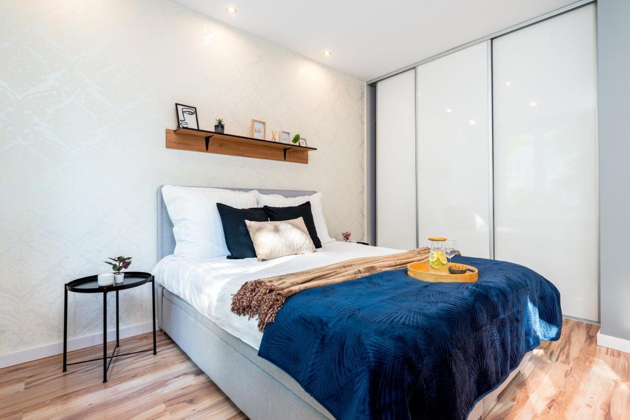 Kairos Apartments - City - Darmowy Parking, Scisle Centrum Катовице Экстерьер фото